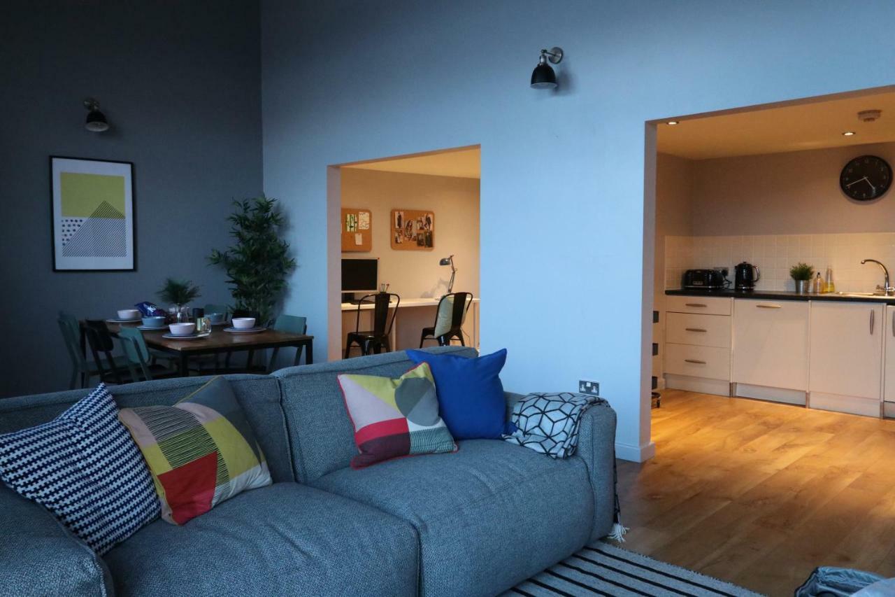 4B Loft Penthouse Industrial Decor With Canal & City Views Coventry Exterior foto